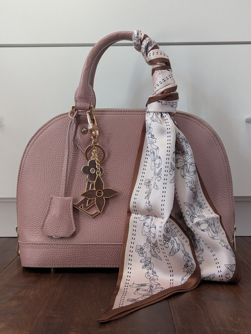 Mi Piaci Blush Pink Dome Satchel Alma Style Handbag